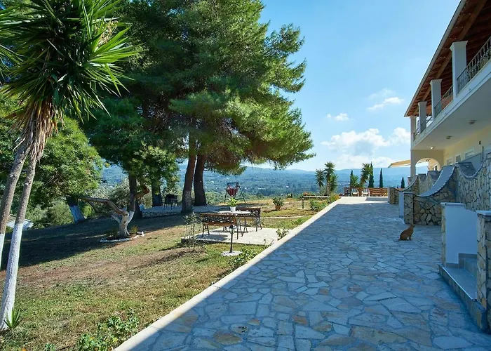 Del Capitano Villa