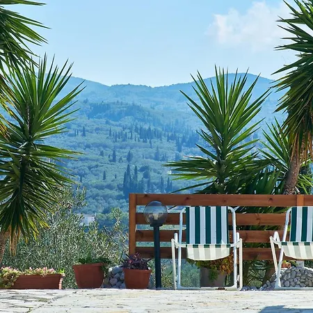 Del Capitano Willa *