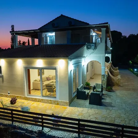 Del Capitano Kavallouri