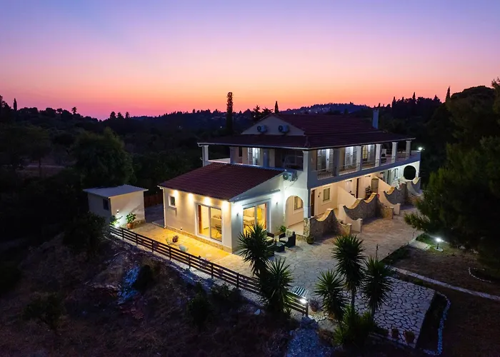 Villa Del Capitano Kavallouri