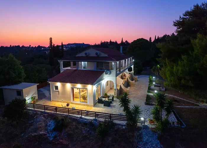 Del Capitano Villa